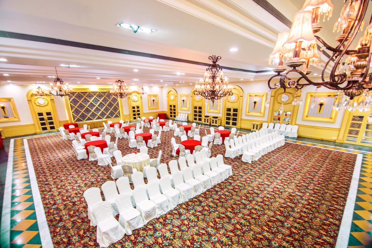Club Paraiso Raipur  Exterior photo